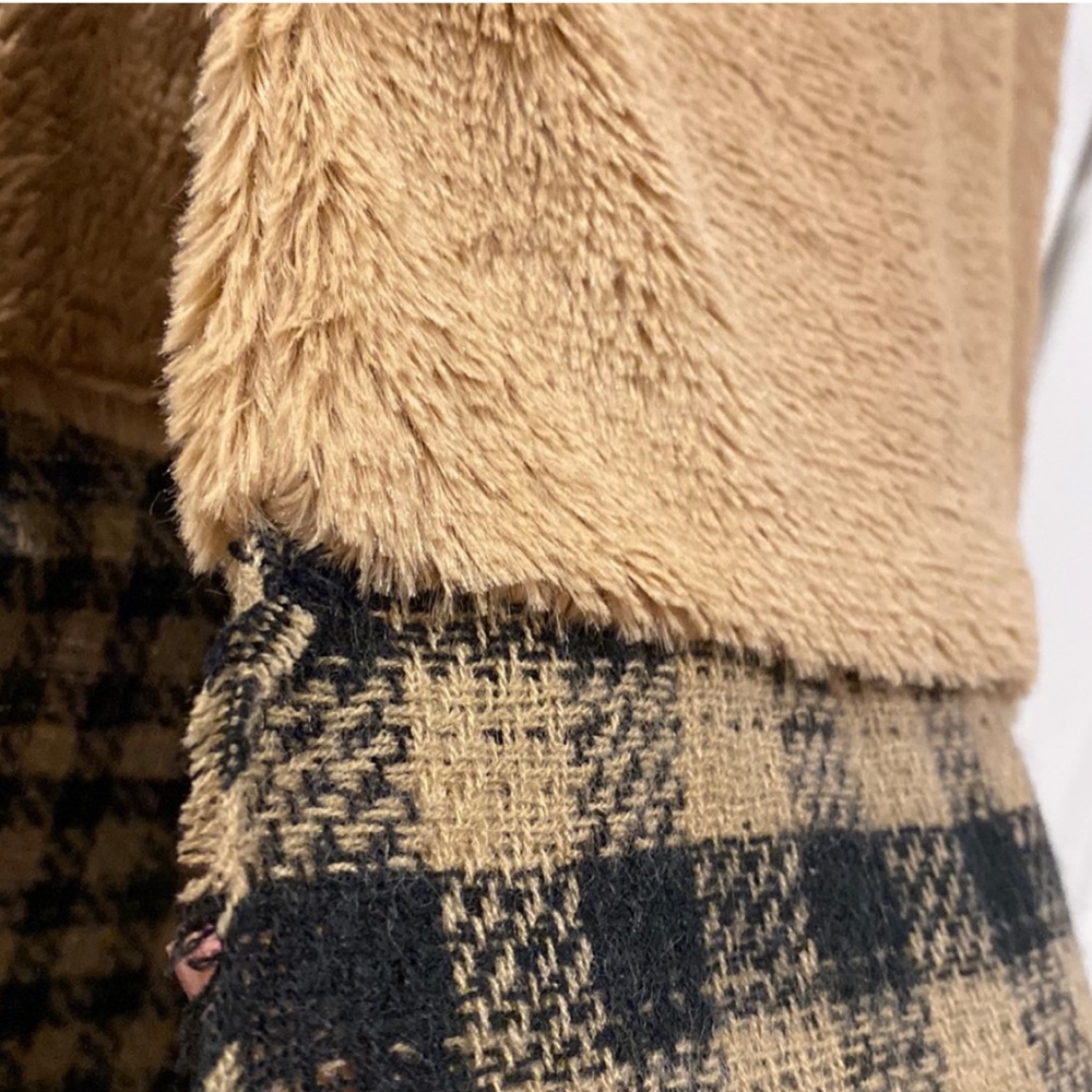 D&Y Houndstooth Faux Fur Panel Scarf NWT Brown & Black in Gingham Buffalo Plaid - Picture 8 of 14
